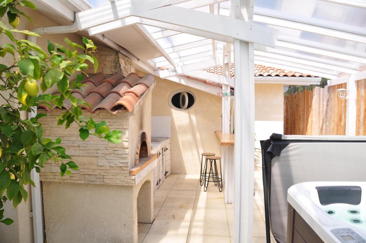 Maison Avec Piscine, Jaccuzi, Hammam A 800 M Du Lac Gastes ภายนอก รูปภาพ